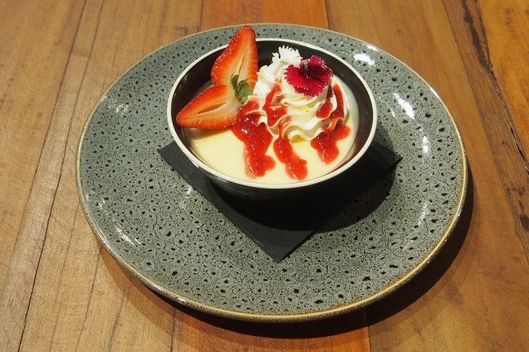 Strawberry Dessert